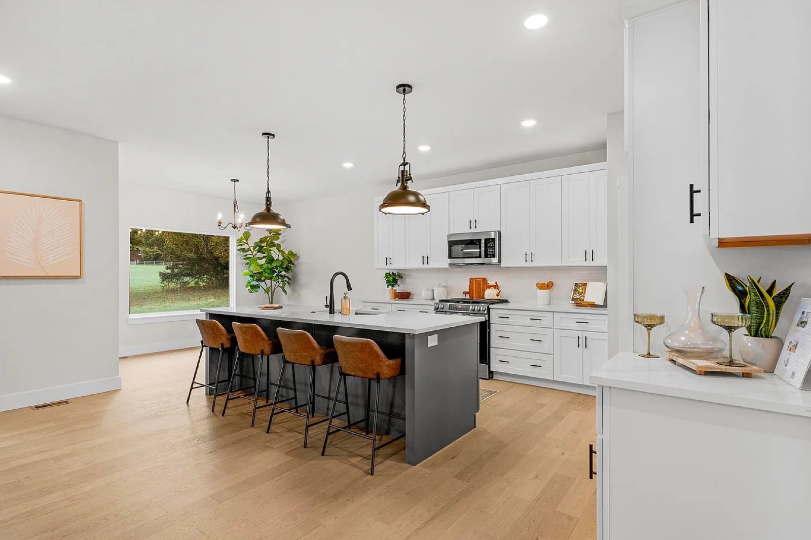 Kitchen island with leather stools